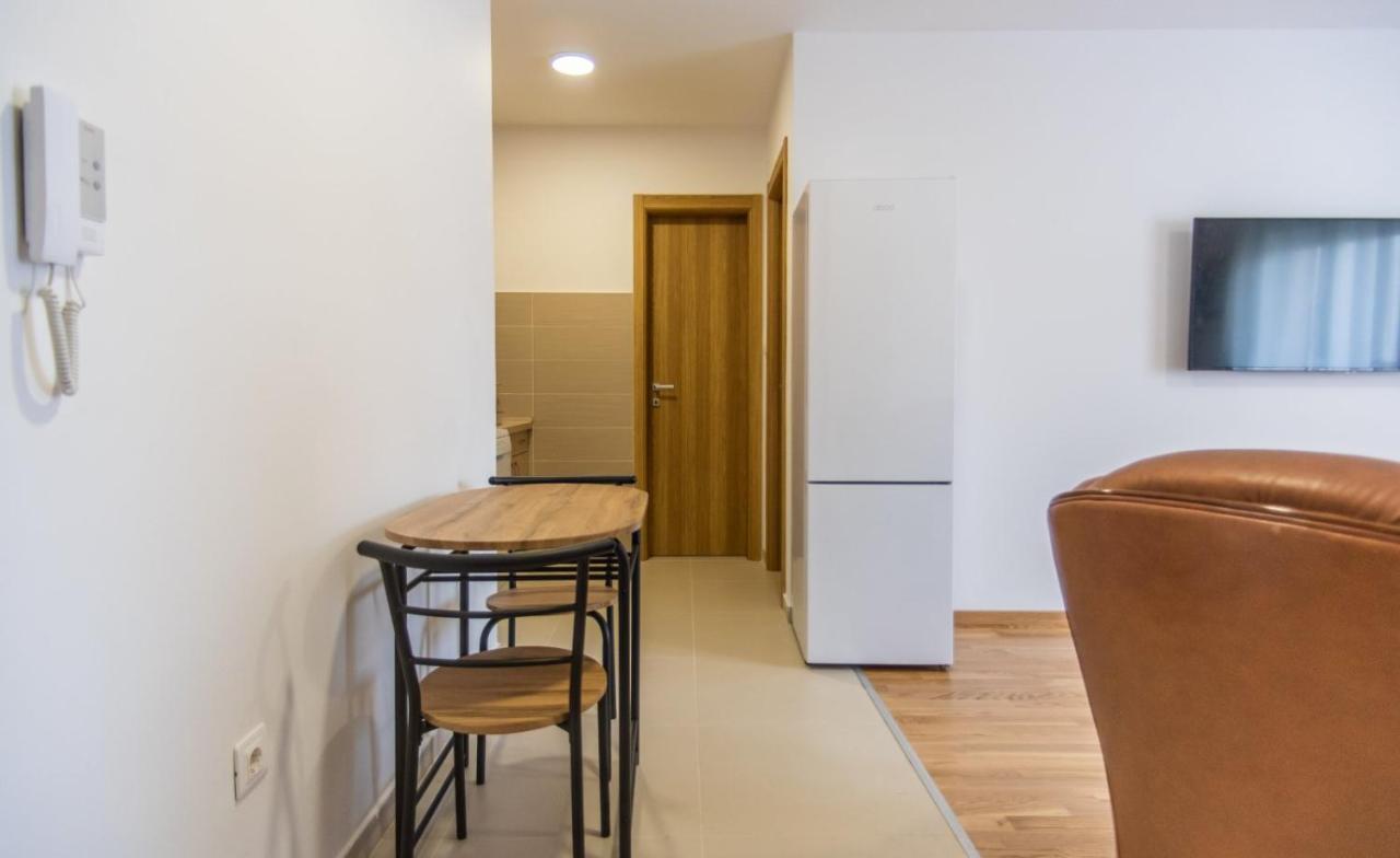 Sunny Hill Suite Ljubovic Podgorica Zewnętrze zdjęcie